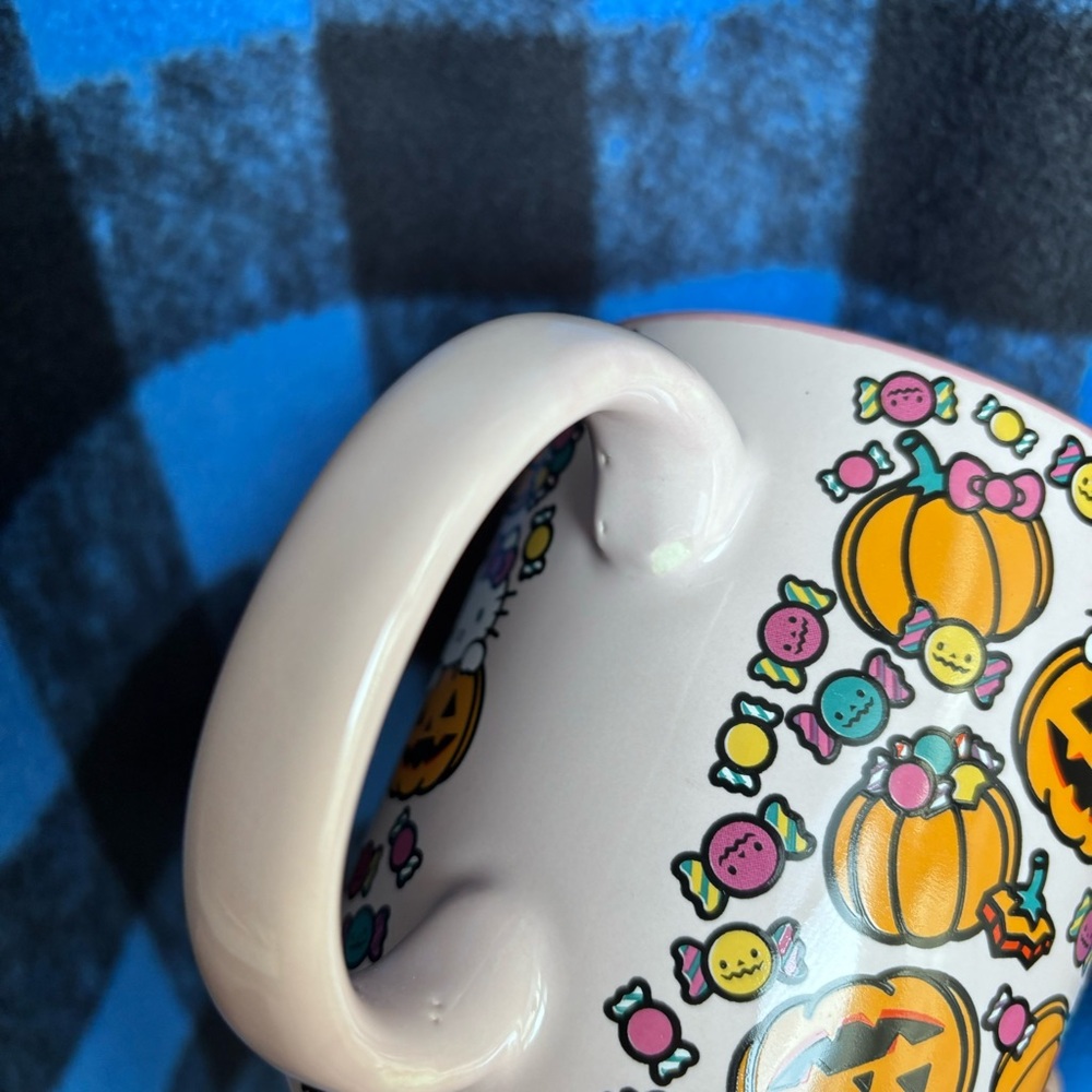 Hello Kitty Bundle ✨💗✨ - Picture 6 of 6